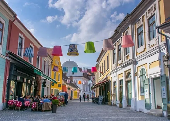 The Pearl Of The Danube Bend - Regina * Dunabogdány